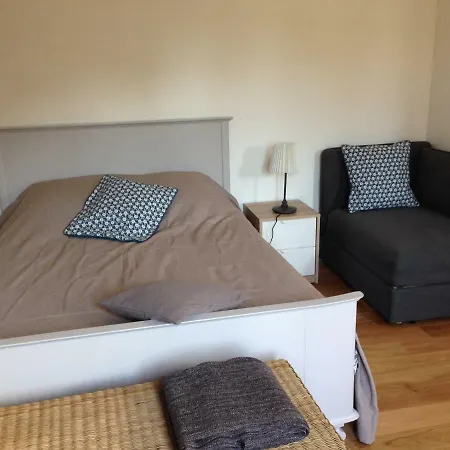 Un Petit Nid A Онфлёр